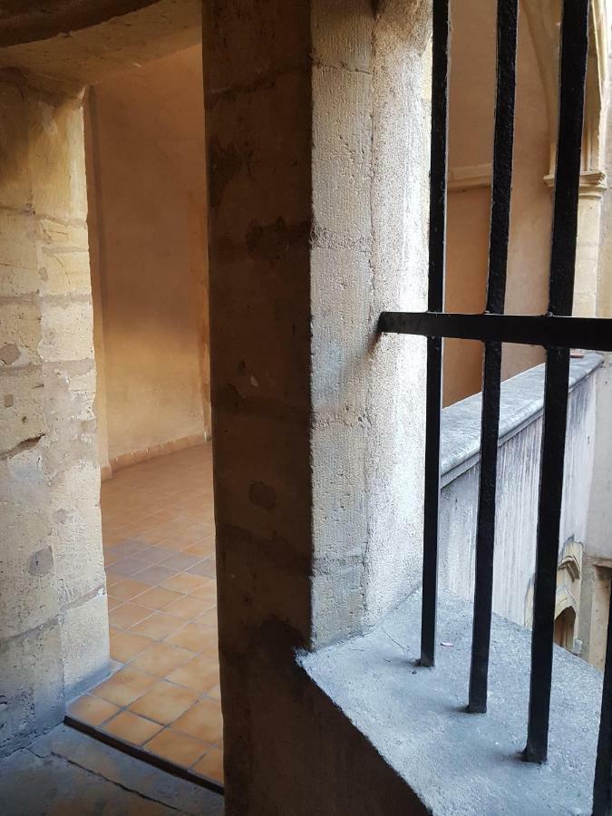 La Fenêtre Saint Jean Appartement *
